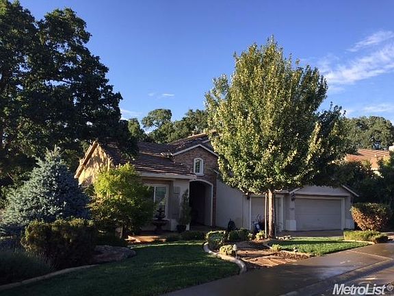 2nd image of 15351 Abierto Dr