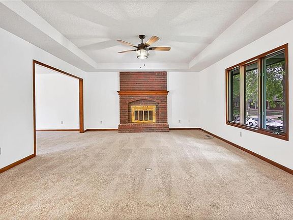 4th image of 1805 NW Manor Dr