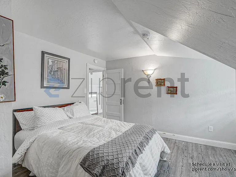 785 Brush Creek Ln — Photo 13