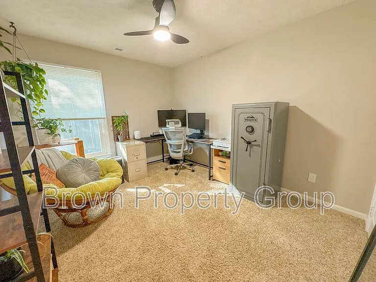5813 Bacarro Pl — Photo 14
