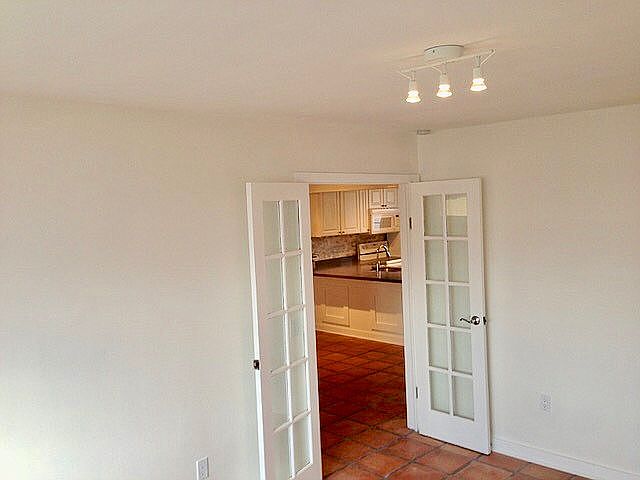 1st image of 950 Euclid Ave APT 203