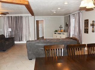 720 Oak St, Dimmitt, TX 79027