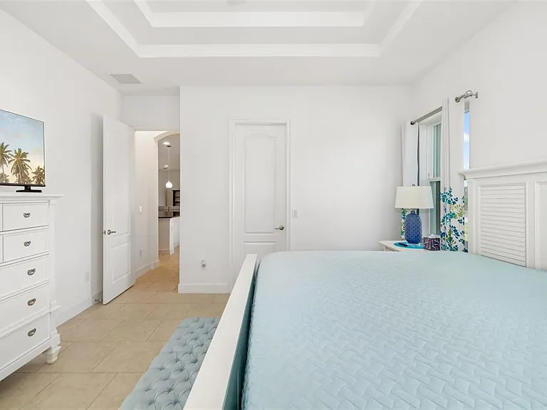 7070 Indus Valley Cir — Photo 26