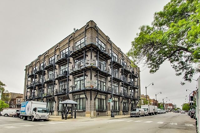1st image of 2735 W Armitage Ave APT 205