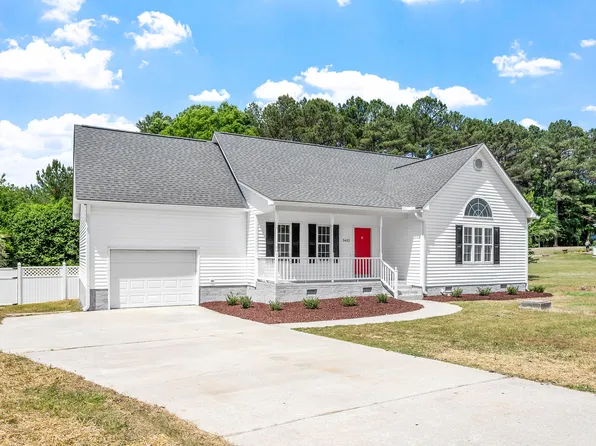 5612 Sandy Trail Dr, Knightdale, NC 27545