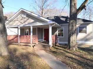 225 Rockyford Rd, Atlanta, GA 30317