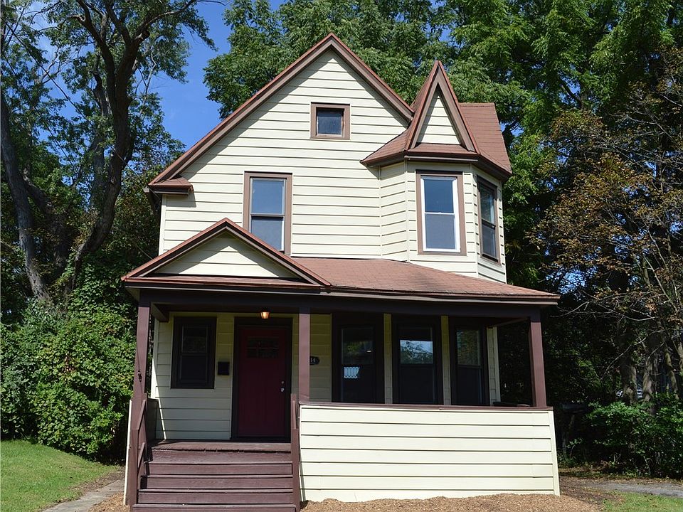 1st image of 214 Gordon Ave