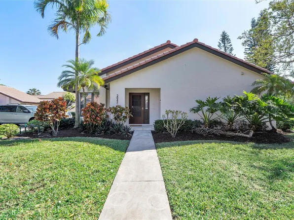 3042 Deer Creek Lake Shore Drive #3042, Deerfield Beach, FL 33442