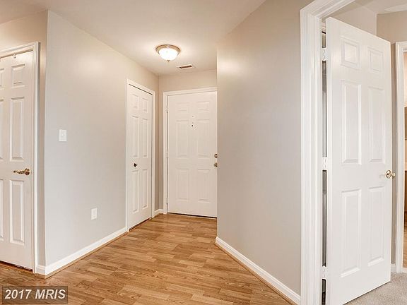 3rd image of 20571 Snowshoe Sq Unit 302