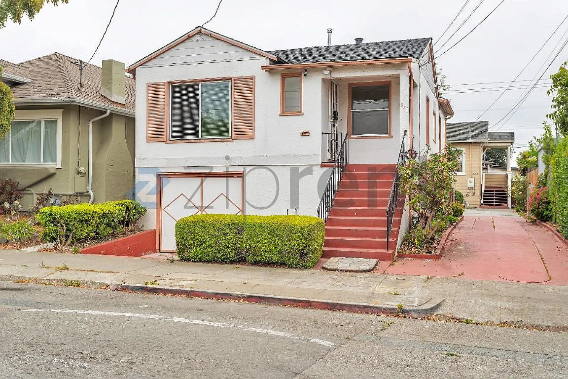 2 bed, 800 sqft, $2,651 — Photo 2