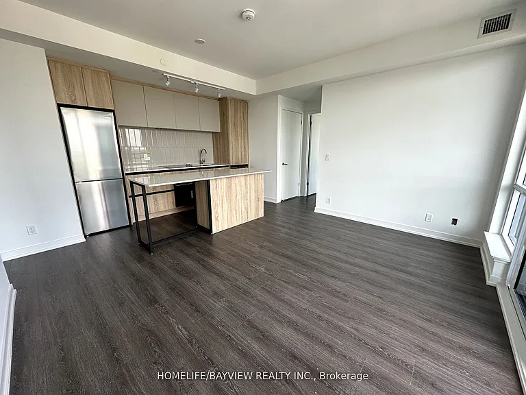 7950 Bathurst St #B-2303 — Photo 24