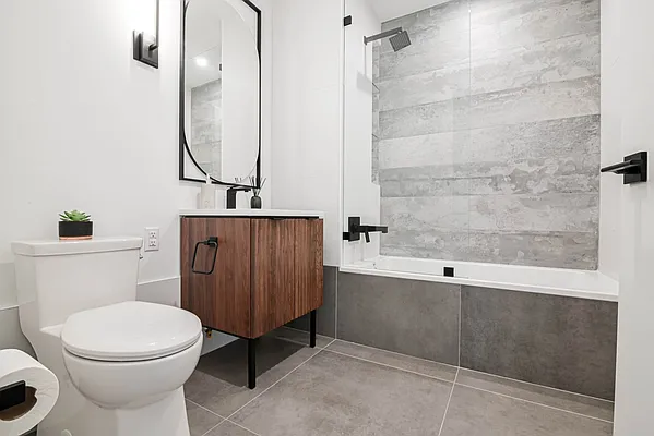 Rented by EXR | media 8