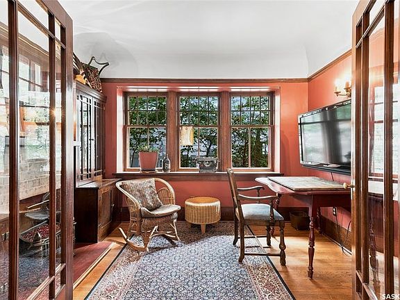 5th image of 630 8th AVENUE N