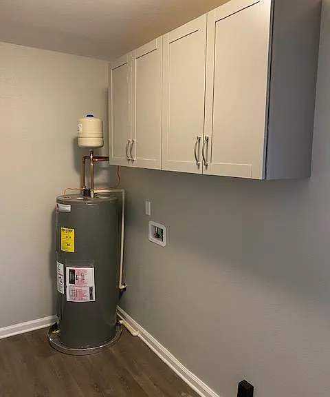 4710 W Fairfield Dr — Photo 7