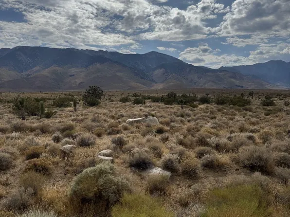 6871 Lake St, Olancha, CA 93549