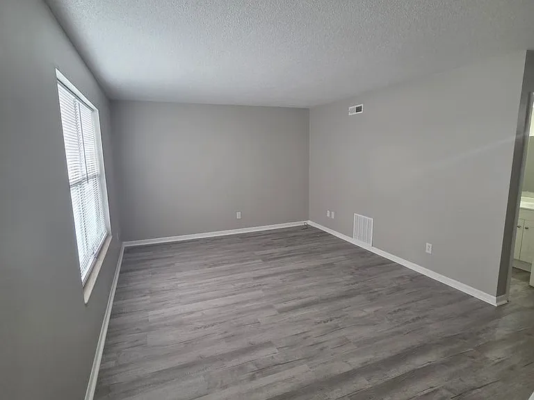 3603 Kelly Cir #C — Photo 8