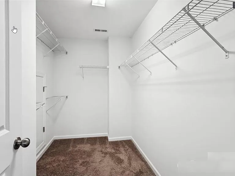 5538 Trieg Dr — Photo 20