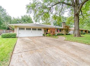 2009 Belclaire Cir, Corsicana, TX 75110