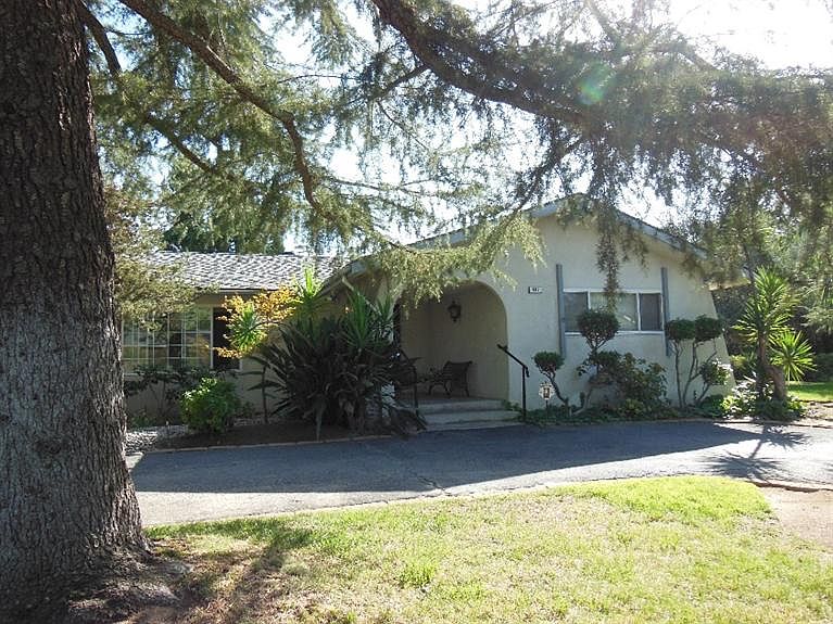 1st image of 681 W Dovewood Ln