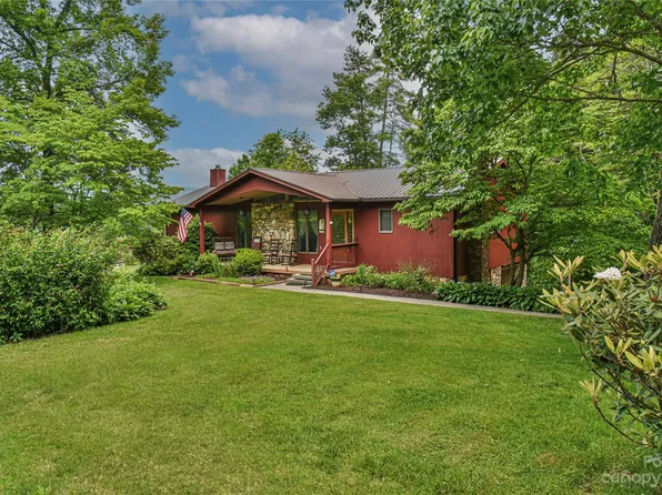 423 Mountain Haven Dr, Mars Hill, NC 28754