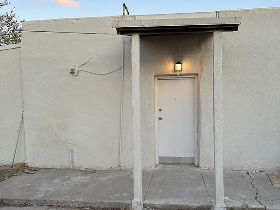 2nd image of 7909 La Jolla Dr #B