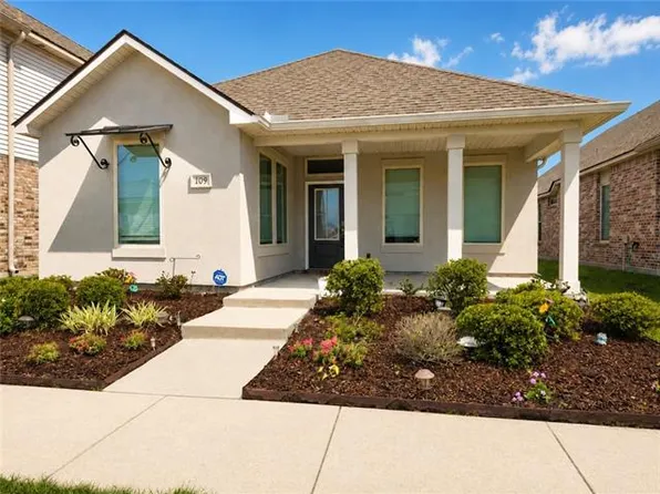 109 Oak Landing Ln, Slidell, LA 70461