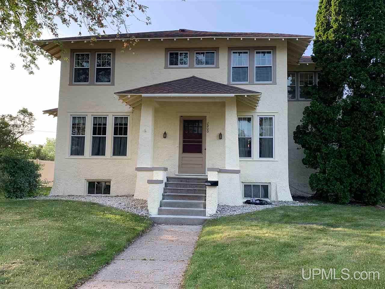 2800 Parkridge Ave, WI 54143 Zillow