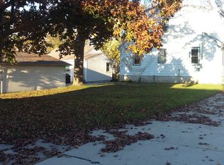 4145 S 10th St, Milwaukee, WI 53221