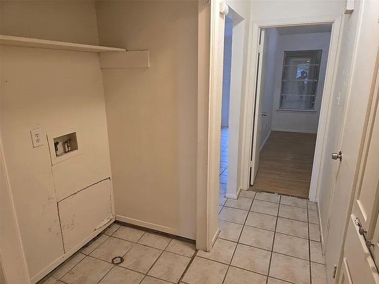 420 Vista West Ct #B — Photo 8