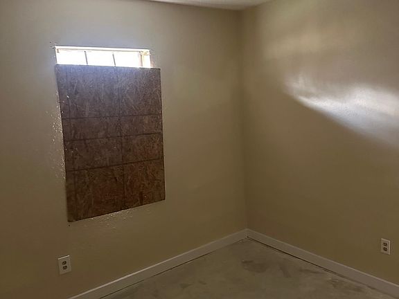 5th image of 3569 Russelwood Dr