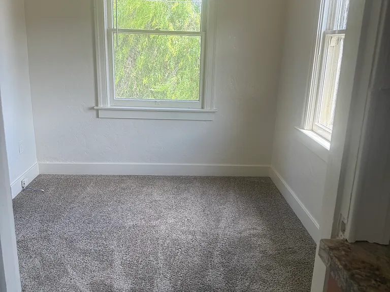 915 Napa St #1/2 — Photo 6