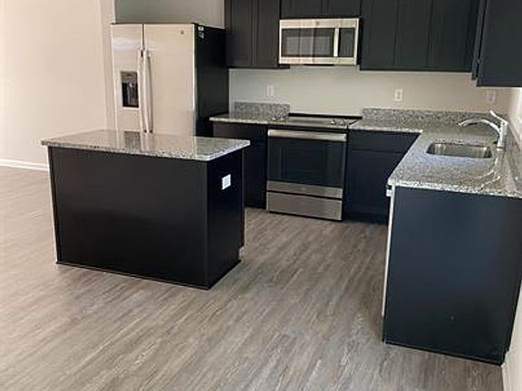 5th image of 2935 Winterberry Dr #45