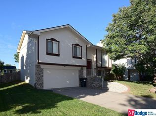 15219 Grover St, Omaha, NE 68144