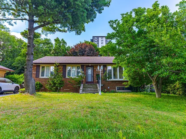 23 Dunelm St, Toronto, ON M1J 3G2
