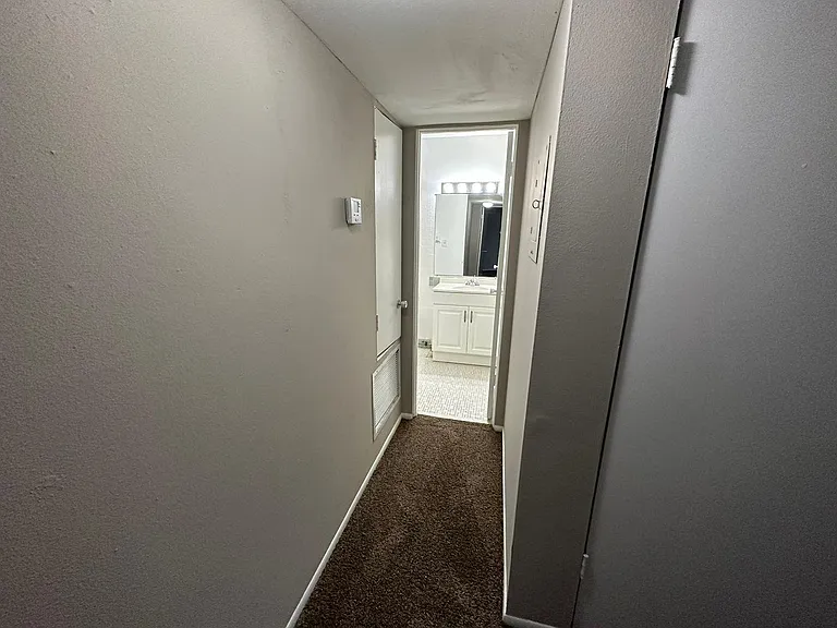 1830 Maravilla Ave #314 — Photo 18