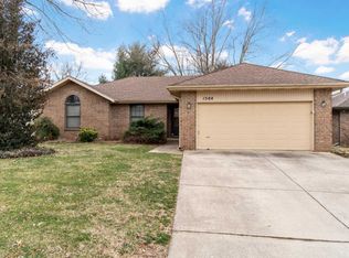 1504 W McGee St, Springfield, MO 65807