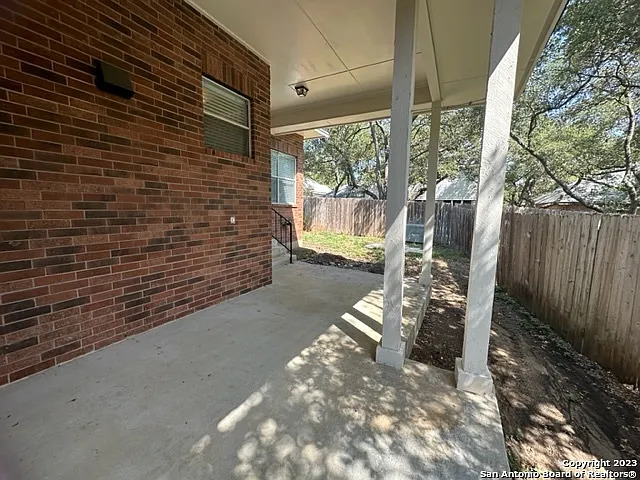 8823 Shady Valley — Photo 40
