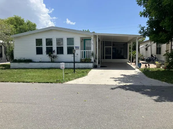 952 Plymouth Rock Dr #126, Naples, FL 34110