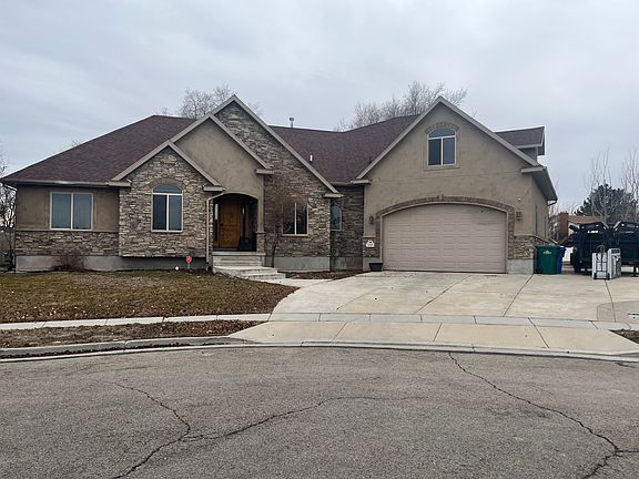 4th image of 1349 W Natasha Cir