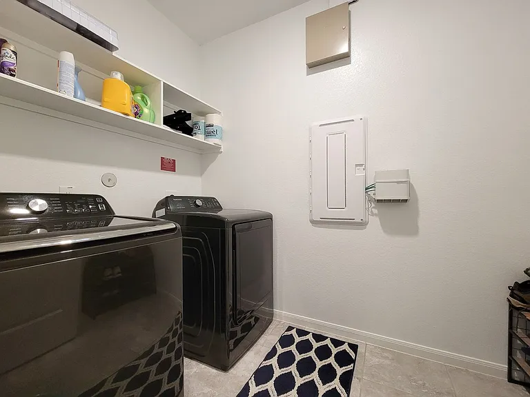 6523 Fiddlewood Thicket Ln — Photo 16