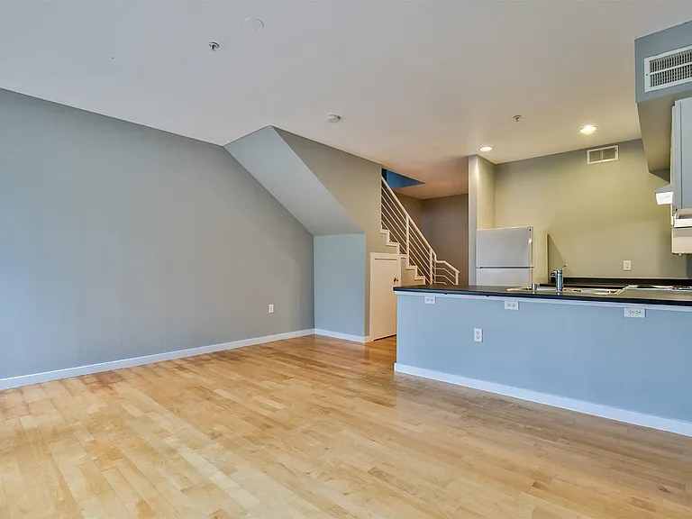 4108 Office Pkwy #104 — Photo 12