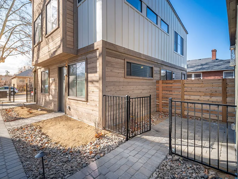 Haskell Row — Photo 14