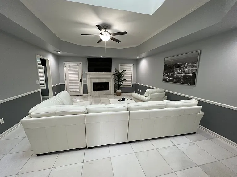 10120 Sunlight Dr — Photo 21