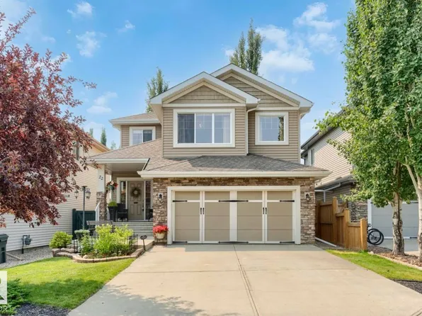 22 Voleta Ct, Spruce Grove, AB T7X 0J8