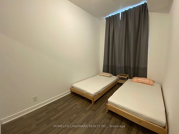 5th image of 120 Parliament St #315