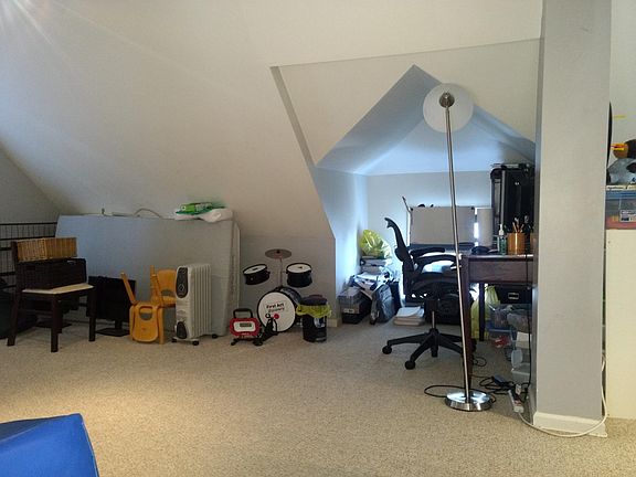 3rd Floor Extra Large Loft