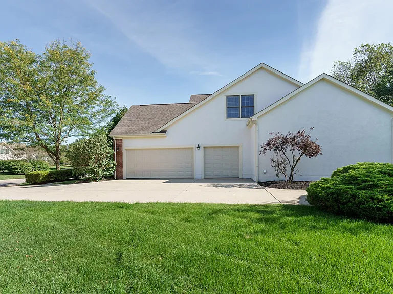 6237 Muirloch Ct S — Photo 41