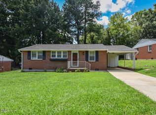 852 Hadley Rd, Raleigh, NC 27610