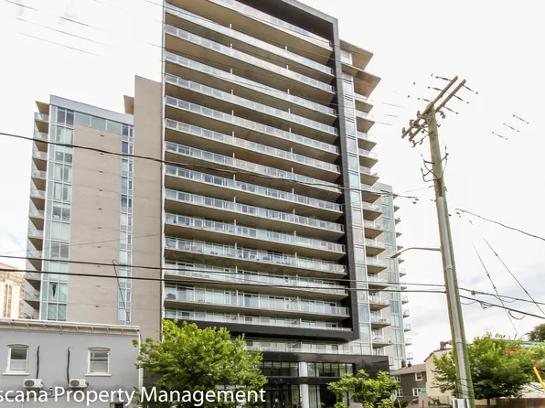 255 Bay St #1008, Ottawa, ON K1R 0C5