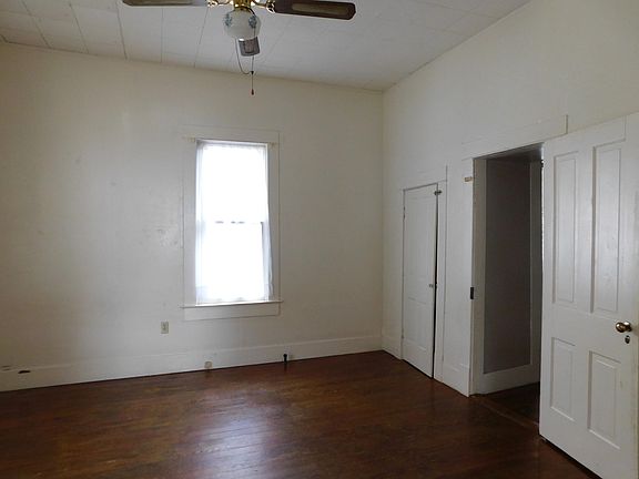 4th image of 503 S Denver Ave